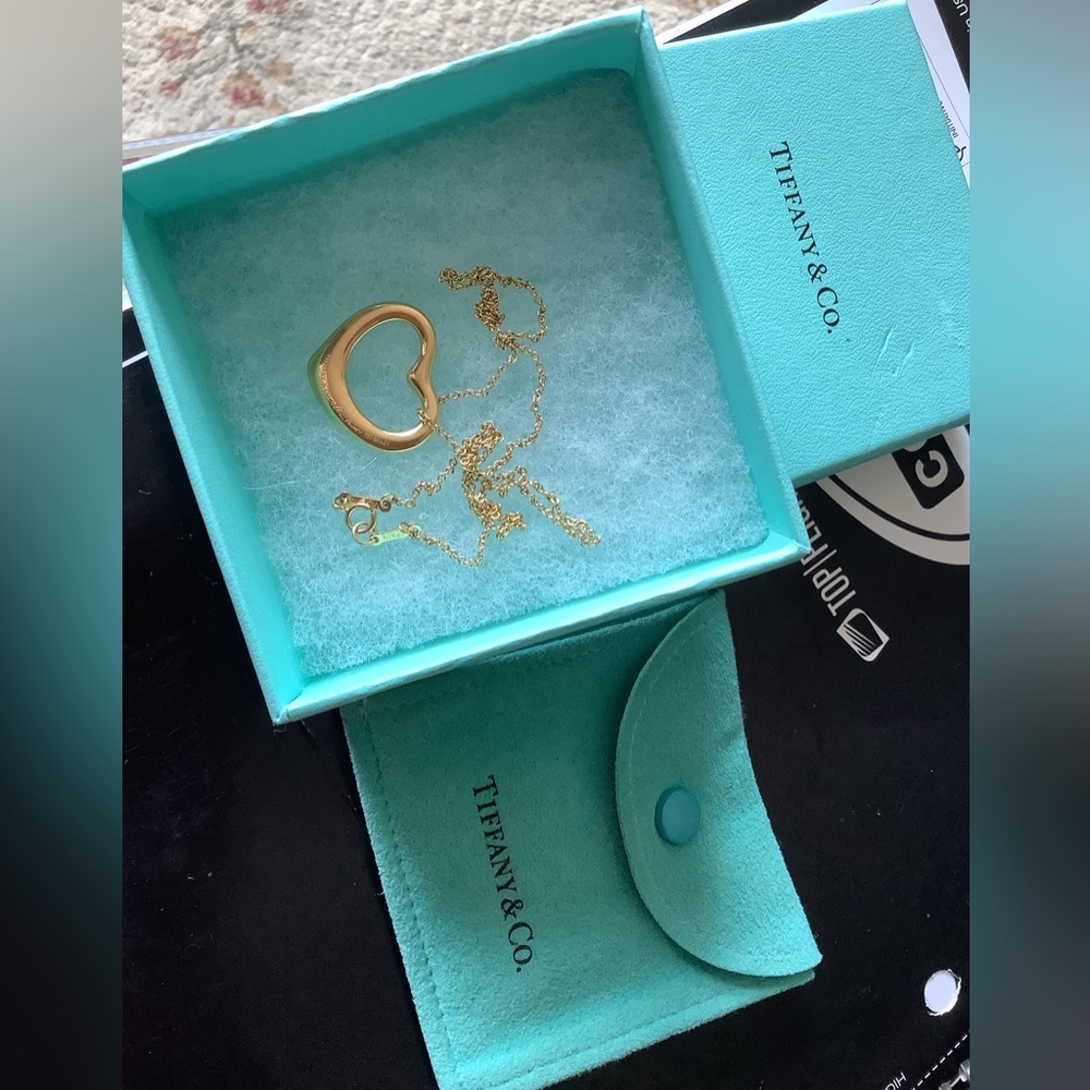 ✨SOLD❗️Authentic Tiffany & Co Necklace 18k Solid Gold ✨